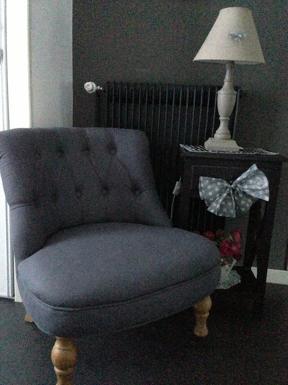 Le Lavoir Bed & Breakfast Chateauroux Ruang foto