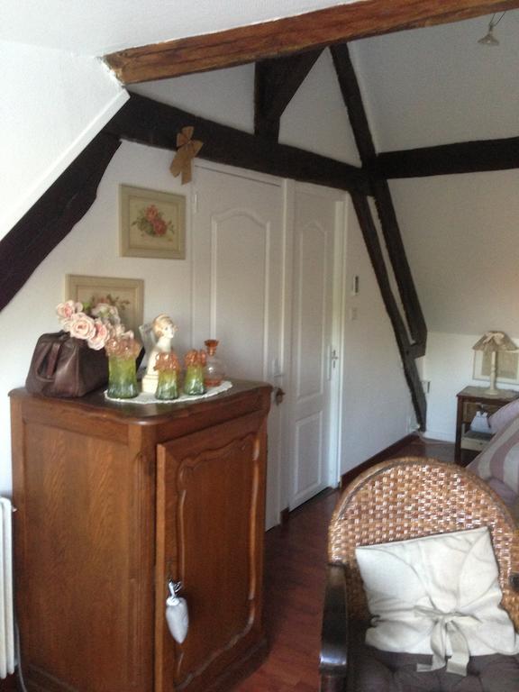 Le Lavoir Bed & Breakfast Chateauroux Ruang foto